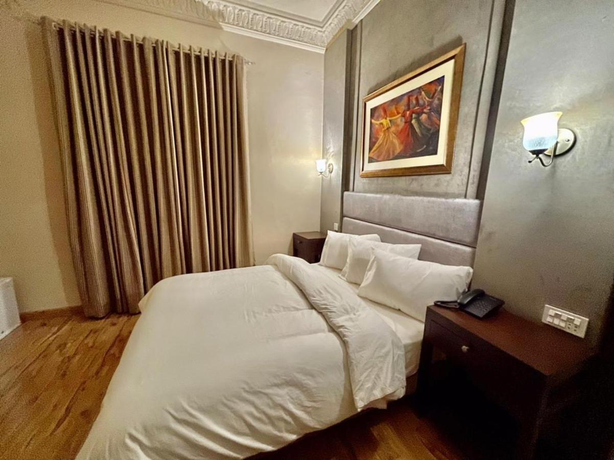 Shelton Hotel Mardan Kültér fotó