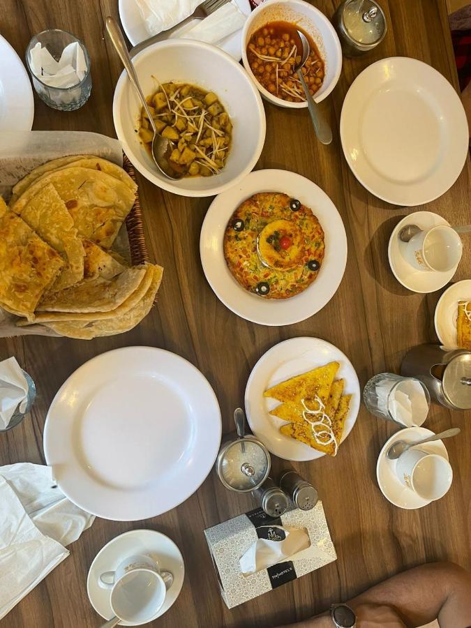 Shelton Hotel Mardan Kültér fotó